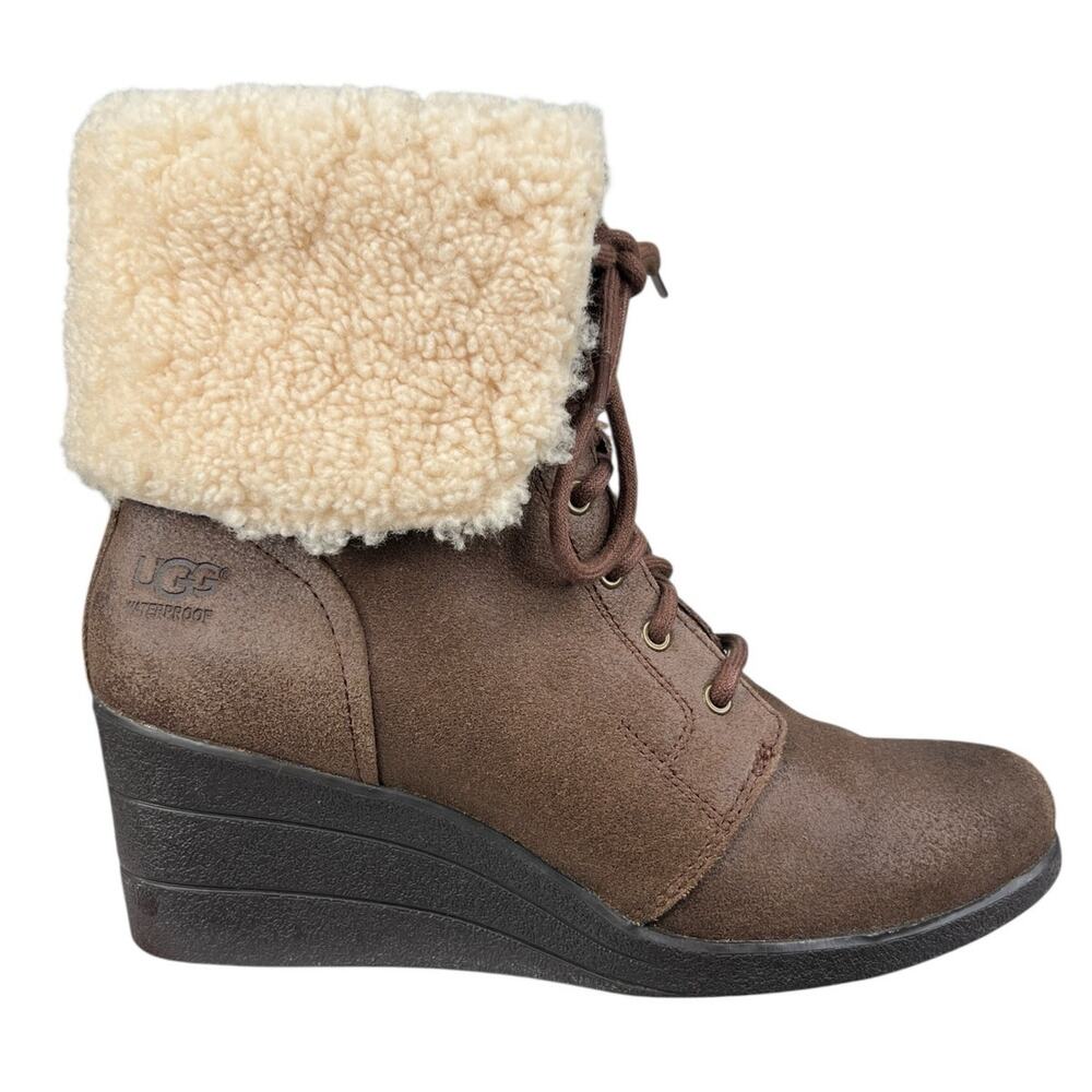 UGG Women’s Zea Brown Leather Shearling Lined Wedge Boot Size US 9